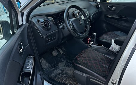 Renault Kaptur I рестайлинг, 2017 год, 1 720 000 рублей, 4 фотография