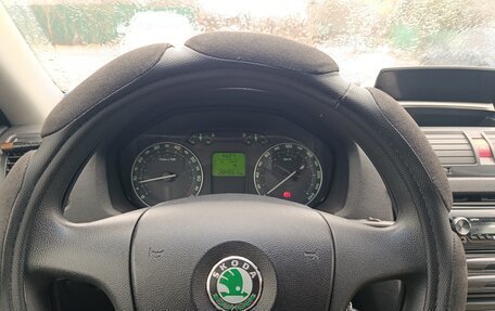 Skoda Octavia, 2005 год, 620 000 рублей, 19 фотография