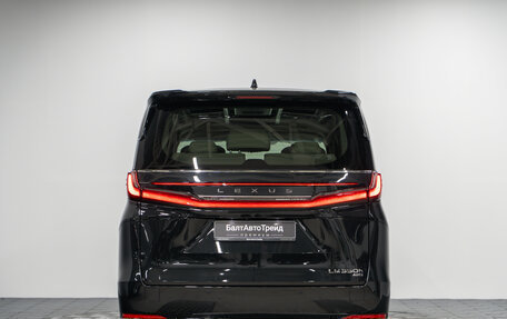 Lexus LM, 2025 год, 15 990 000 рублей, 8 фотография