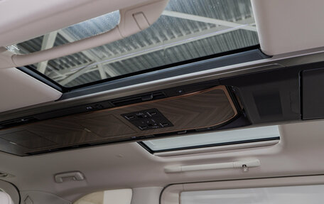 Lexus LM, 2025 год, 15 990 000 рублей, 27 фотография