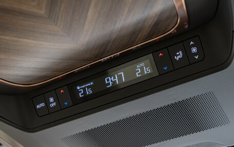 Lexus LM, 2025 год, 15 990 000 рублей, 28 фотография