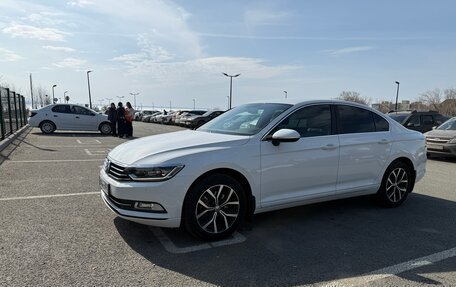 Volkswagen Passat B8 рестайлинг, 2018 год, 2 680 000 рублей, 1 фотография
