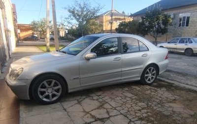 Mercedes-Benz C-Класс, 2004 год, 599 000 рублей, 1 фотография