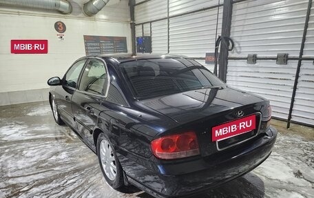 Hyundai Sonata IV рестайлинг, 2005 год, 420 000 рублей, 4 фотография