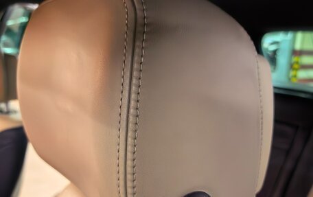 Volkswagen Touareg III, 2011 год, 2 100 000 рублей, 28 фотография