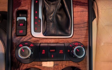 Volkswagen Touareg III, 2011 год, 2 100 000 рублей, 25 фотография