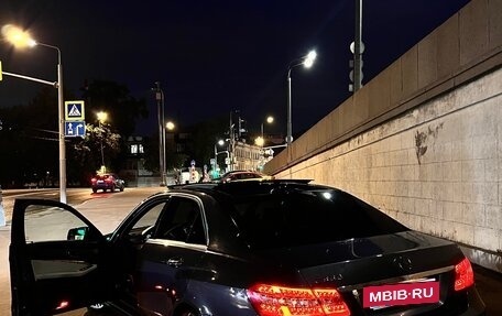 Mercedes-Benz E-Класс, 2011 год, 1 900 000 рублей, 18 фотография