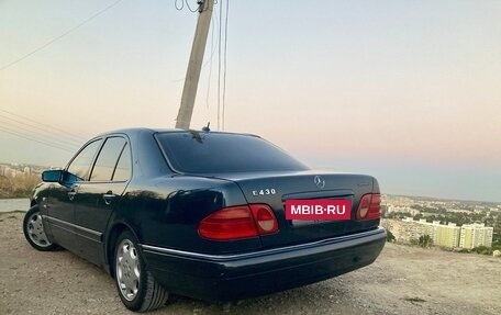 Mercedes-Benz E-Класс, 1999 год, 720 000 рублей, 6 фотография