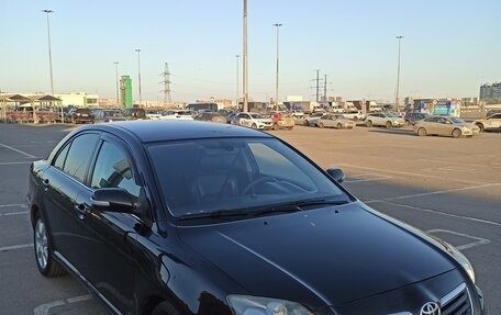 Toyota Avensis III рестайлинг, 2008 год, 695 000 рублей, 2 фотография