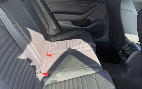 Volkswagen Passat B8 рестайлинг, 2018 год, 2 680 000 рублей, 9 фотография