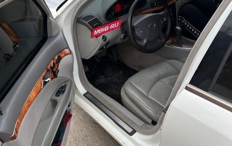 Mercedes-Benz E-Класс, 2003 год, 450 000 рублей, 4 фотография