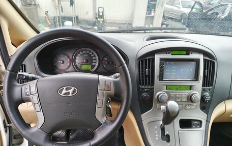 Hyundai Grand Starex Grand Starex I рестайлинг 2, 2011 год, 1 425 000 рублей, 9 фотография