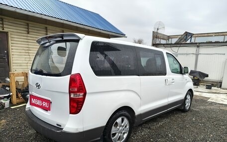 Hyundai Grand Starex Grand Starex I рестайлинг 2, 2011 год, 1 425 000 рублей, 6 фотография