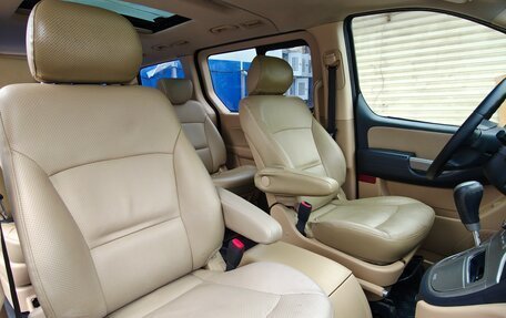 Hyundai Grand Starex Grand Starex I рестайлинг 2, 2011 год, 1 425 000 рублей, 19 фотография