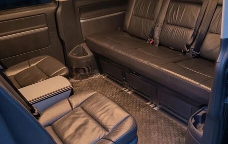 Volkswagen Multivan T5, 2008 год, 1 650 000 рублей, 13 фотография