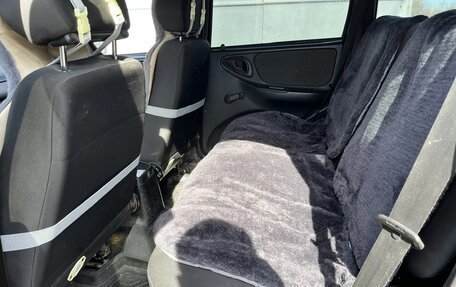 Chevrolet Niva I рестайлинг, 2010 год, 210 000 рублей, 6 фотография