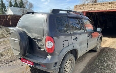 Chevrolet Niva I рестайлинг, 2010 год, 210 000 рублей, 4 фотография