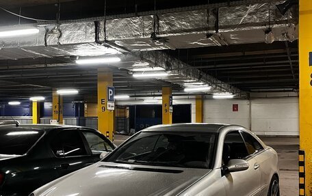 Mercedes-Benz CLK-Класс, 2005 год, 650 000 рублей, 1 фотография