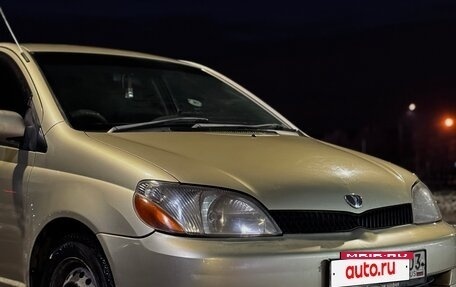 Toyota Platz, 2001 год, 350 000 рублей, 12 фотография