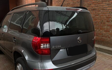 Skoda Yeti I рестайлинг, 2015 год, 1 700 000 рублей, 5 фотография