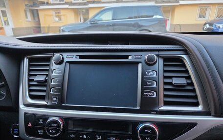 Toyota Highlander III, 2016 год, 5 000 000 рублей, 14 фотография