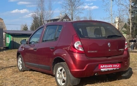 Renault Sandero I, 2011 год, 595 000 рублей, 2 фотография