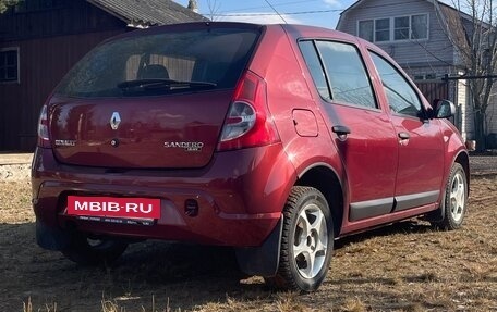 Renault Sandero I, 2011 год, 595 000 рублей, 3 фотография