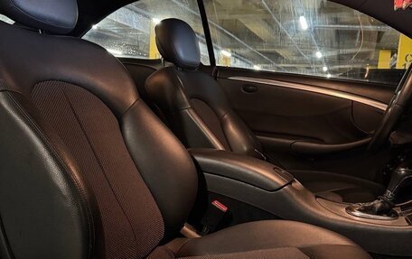 Mercedes-Benz CLK-Класс, 2005 год, 650 000 рублей, 7 фотография