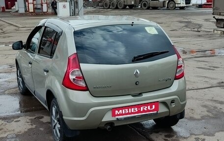 Renault Sandero I, 2013 год, 650 000 рублей, 4 фотография