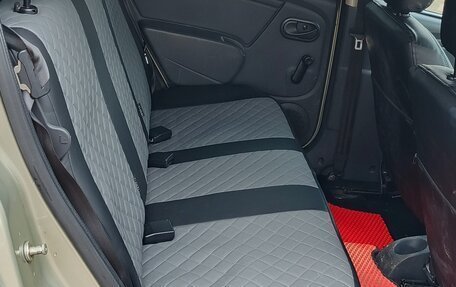 Renault Sandero I, 2013 год, 650 000 рублей, 9 фотография