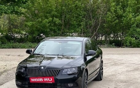 Skoda Superb III рестайлинг, 2014 год, 1 650 000 рублей, 3 фотография
