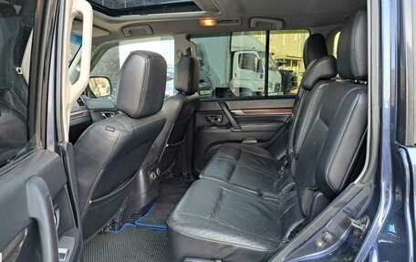 Mitsubishi Pajero IV, 2008 год, 1 350 000 рублей, 13 фотография