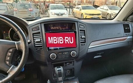 Mitsubishi Pajero IV, 2008 год, 1 350 000 рублей, 26 фотография