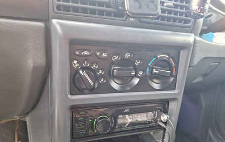 Daewoo Nexia I рестайлинг, 2005 год, 230 000 рублей, 35 фотография