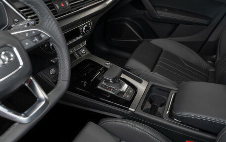 Audi Q5, 2025 год, 5 950 000 рублей, 15 фотография