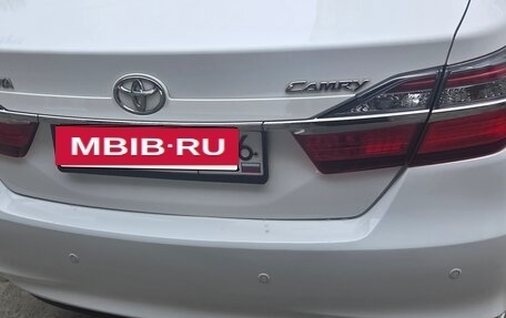 Toyota Camry, 2015 год, 2 300 000 рублей, 3 фотография