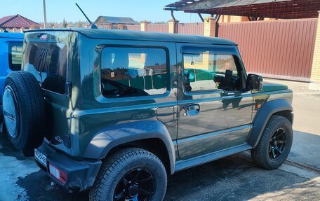 Suzuki Jimny, 2022 год, 2 400 000 рублей, 24 фотография