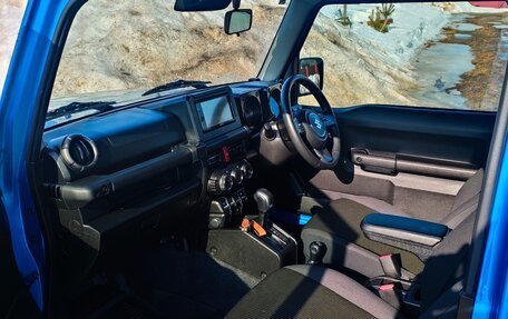 Suzuki Jimny, 2022 год, 2 400 000 рублей, 17 фотография