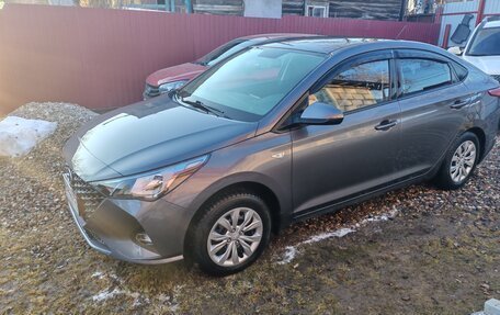 Hyundai Solaris II рестайлинг, 2021 год, 1 600 000 рублей, 3 фотография