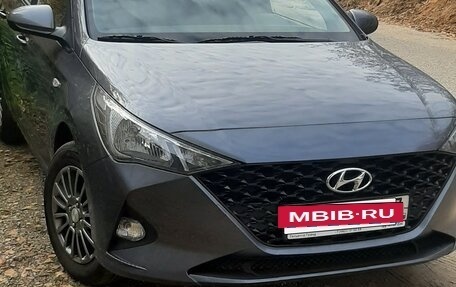 Hyundai Solaris II рестайлинг, 2021 год, 1 600 000 рублей, 9 фотография