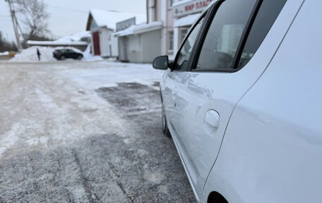 Renault Sandero II рестайлинг, 2017 год, 770 000 рублей, 6 фотография