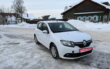 Renault Sandero II рестайлинг, 2017 год, 770 000 рублей, 3 фотография