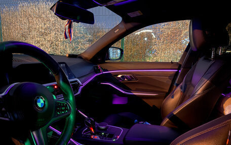 BMW 3 серия, 2019 год, 5 600 000 рублей, 16 фотография