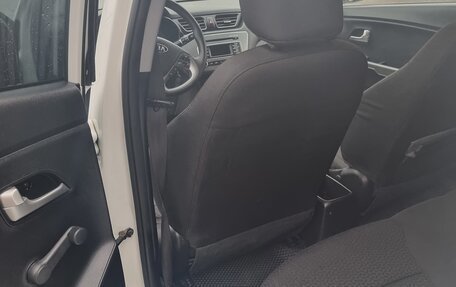 KIA Rio III рестайлинг, 2016 год, 780 000 рублей, 10 фотография