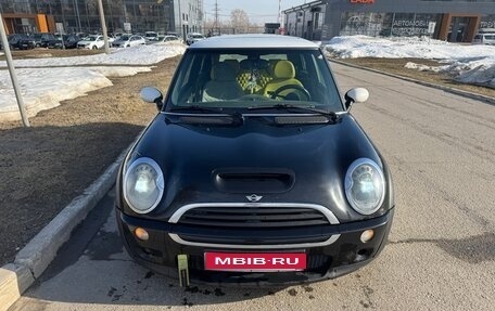 MINI Hatch, 2006 год, 800 000 рублей, 1 фотография
