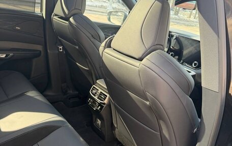 Lexus RX IV рестайлинг, 2023 год, 10 500 000 рублей, 7 фотография