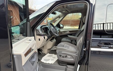 Volkswagen Multivan, 2024 год, 9 800 000 рублей, 14 фотография