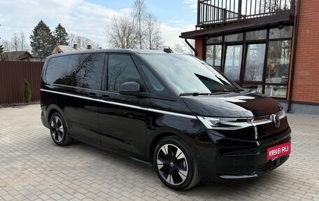 Volkswagen Multivan, 2024 год, 9 800 000 рублей, 5 фотография