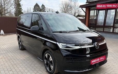 Volkswagen Multivan, 2024 год, 9 800 000 рублей, 4 фотография