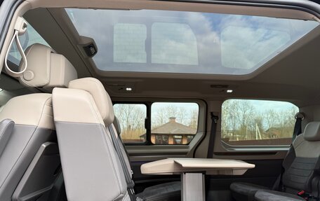 Volkswagen Multivan, 2024 год, 9 800 000 рублей, 23 фотография